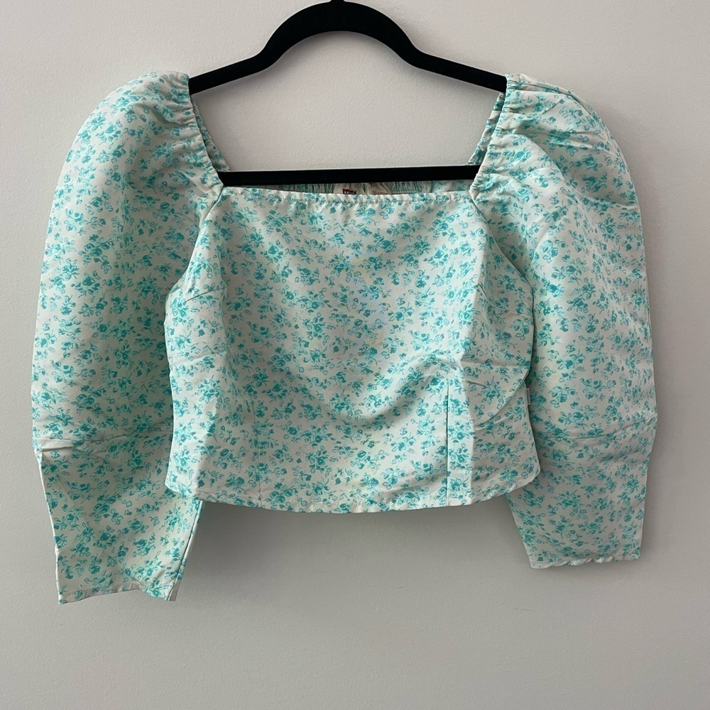 LEVIS “The Statement Blouse” Cropped Puff Shoulders Green Floral Size XS NWT